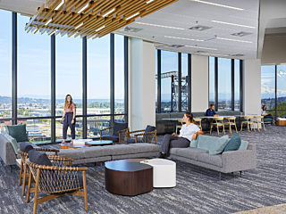 909 A St Lobby 20 07 105