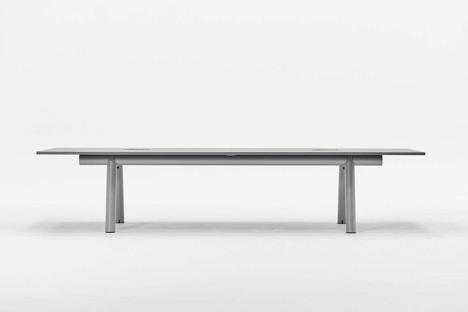 Boa Table grey linoleum tabletop metallic grey powder coated alu frame pa frame