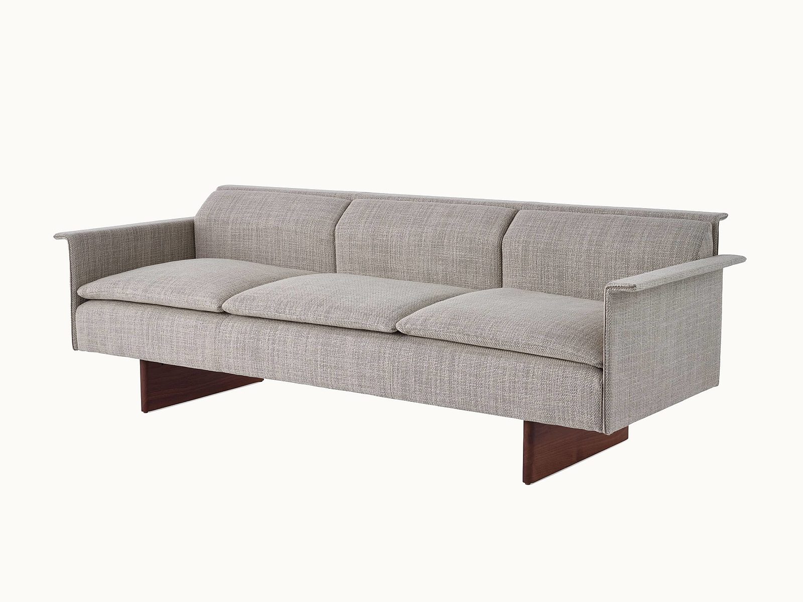 Geiger Mantle Sofa 4