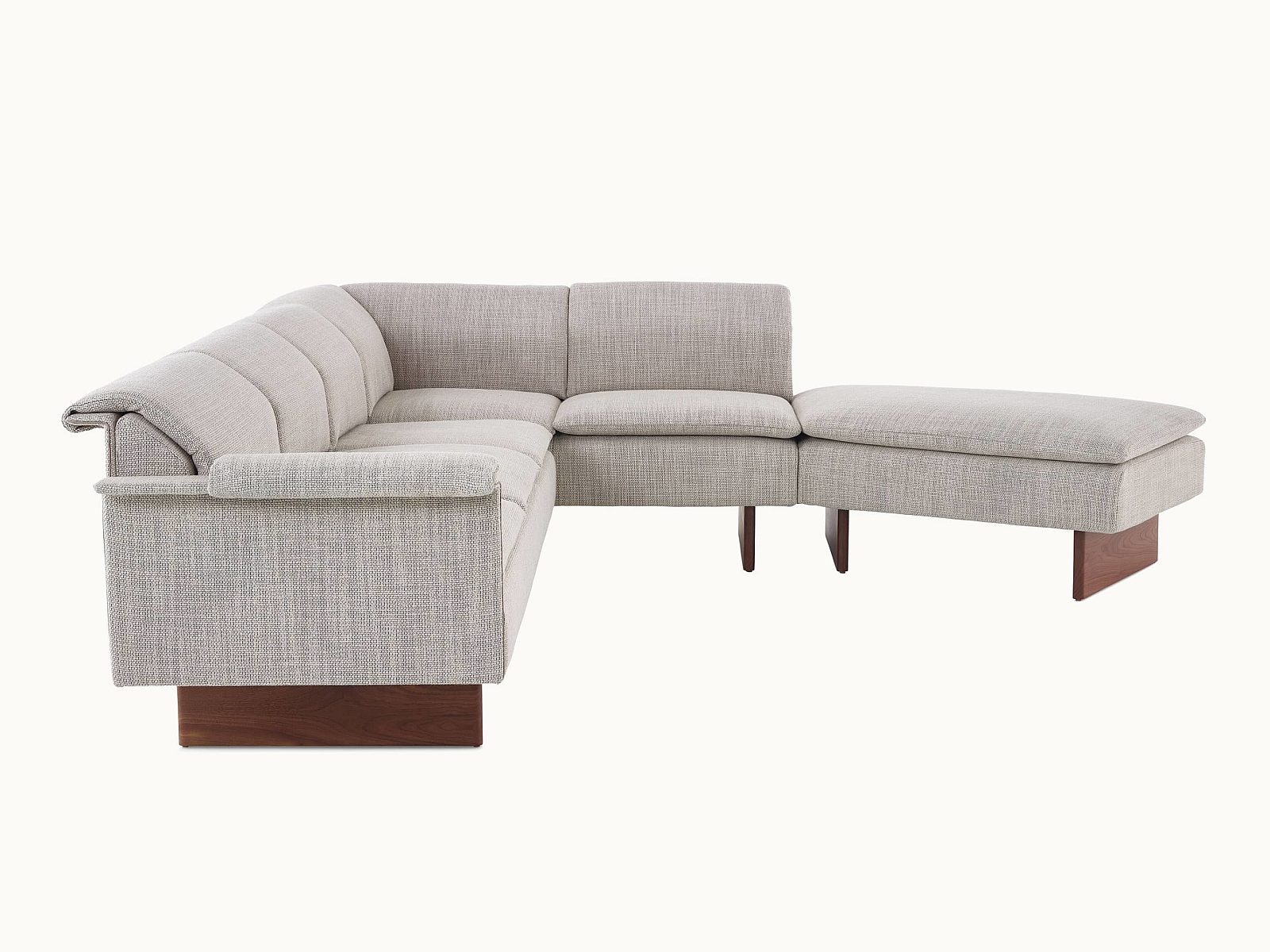 Geiger Mantle Sofa 8