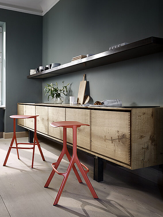 Axyl Stool